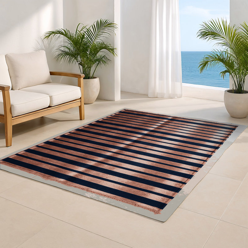 HorizontalStripes Gray Indoor and Outdoor Area Rug, Rectangle 2' x 3'