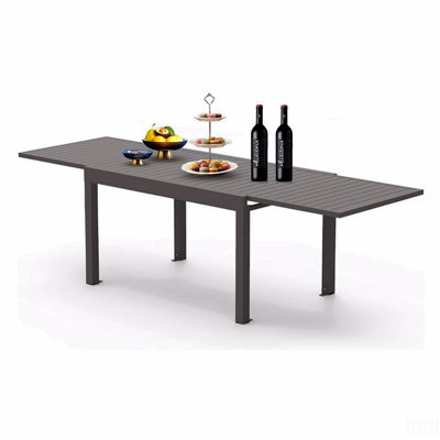Grande table de salle à manger extensible d'extérieur réglable en métal en aluminium pour l'extérieur de 53 à 106 po pour 6 à 8 personnes