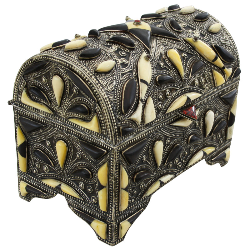 Novelty Metal Wall Mirror