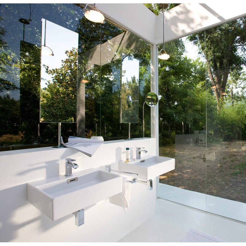 Linea Flat Metal Mirror