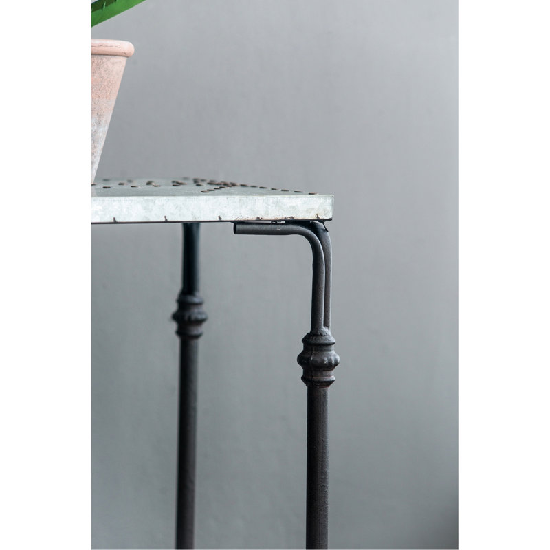 De 3 tables d'appoint en métal galvanisé pour supports à plantes dans la salle de bain ou sur le patio, base en fer, teinte grise antique, espace de support pour trois tables de 15,8 lb