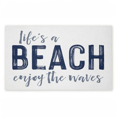 Tapis de porte d'extérieur imprimé Life's A Beach Enjoy, par Lettred and Lined, 18 po x 30 po