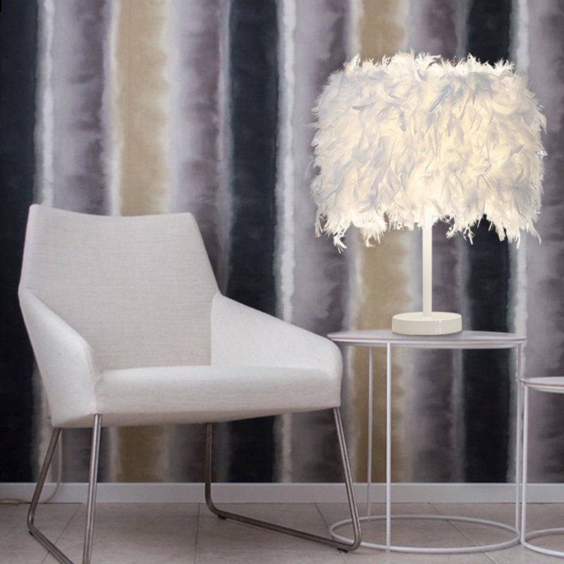 Cuesta Metal Lamp