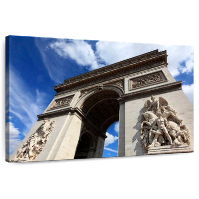 Lilie Arc De Triomphe Up Close