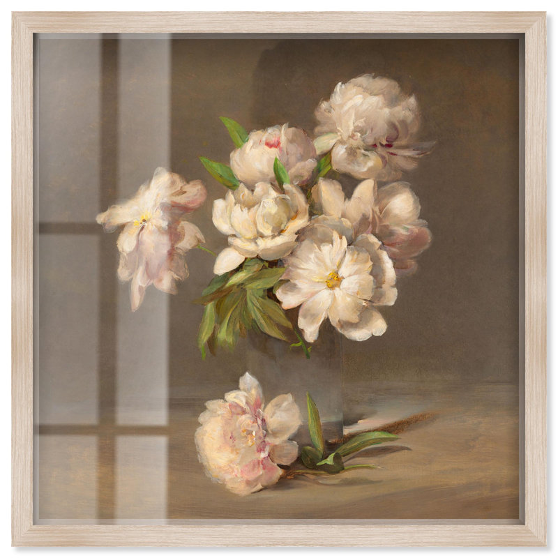 Porter pivoines dans un vase, reproduction d'art rétro par Art Remedy, H 21 po x l 21 po, Crème, crème
