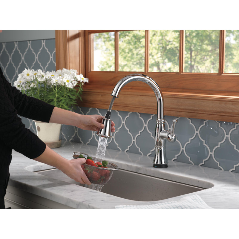 Cassidy Touch Kitchen Faucet Chrome, Chrome Kitchen Faucets with Pull Down Sprayer, Kitchen Sink Faucet, Touch Faucet, Touch2O Technology, Lumicoat Chrome