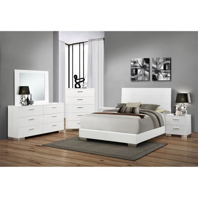 Ensemble de chambre à coucher à panneaux 6 pièces August White