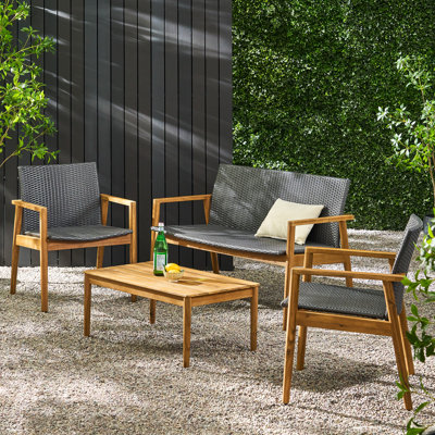  Ensemble de patio extérieur 4 pièces avec sièges en osier et structure en bois, causeuse, chaises et table basse, gris