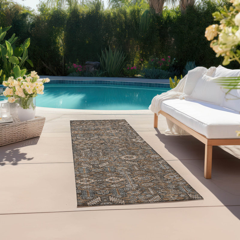 Liv Washable Floral Indoor / Outdoor Rug, Runner 2'3" x 7'6"