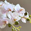 Ornements de fleurs simulées