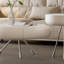 Table basse simple de style crème moderne