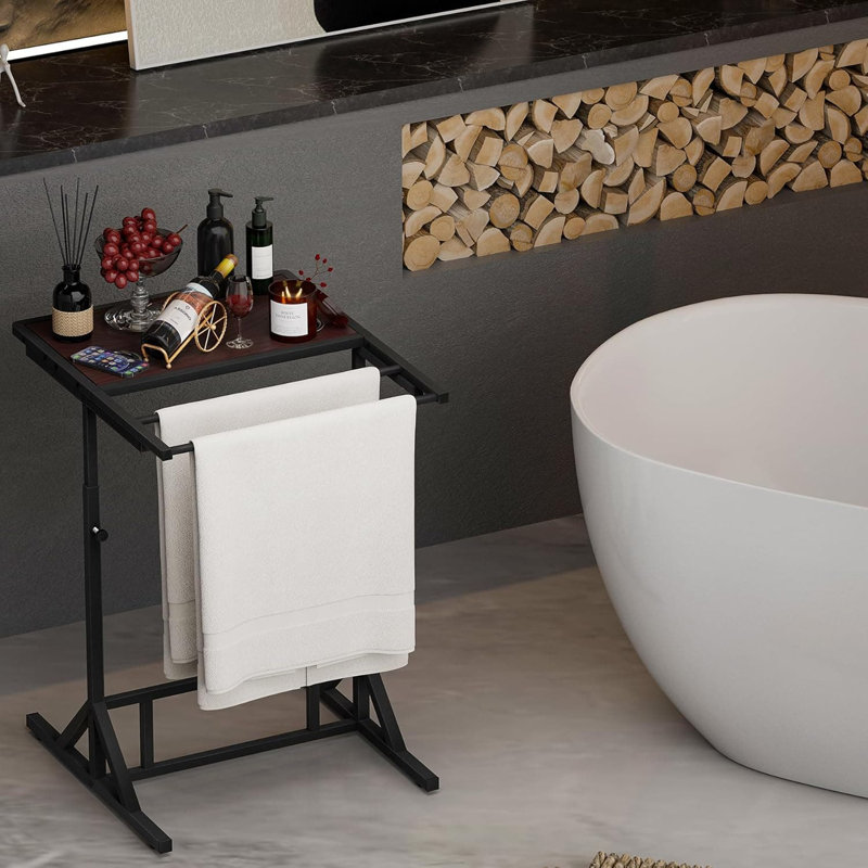 Porte-serviettes de piscine à hauteur réglable et plateau de table avec porte-gobelets, base en métal imperméable et résistante au soleil pour accessoires de piscine hors-terre et de spa