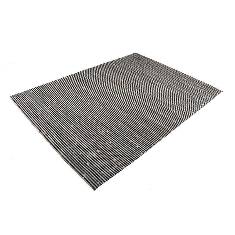 Tapis noir et blanc en cuir peau de vache, Rectangle 5 pi x 7 pi