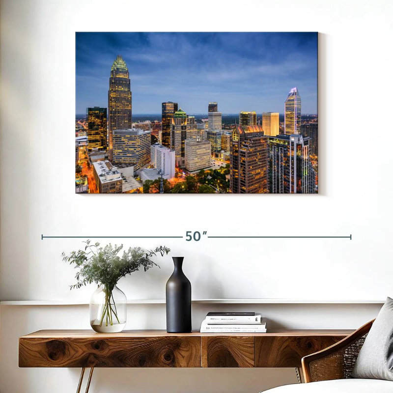 Hannes Charlotte Uptown Skyline, H 26 po x l 39 po