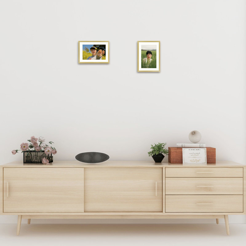 Cadre photo en métal avec passe-partout - Basics by Wayfair ™, 5 po x 7 po emmêlé à 4 po x 6 po, Or