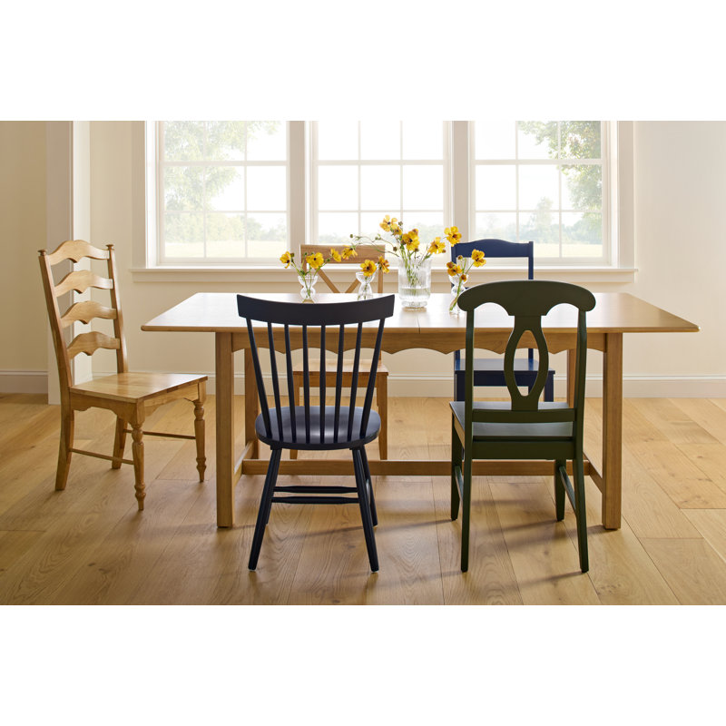 Catana Extendable Dining Table, Walnut