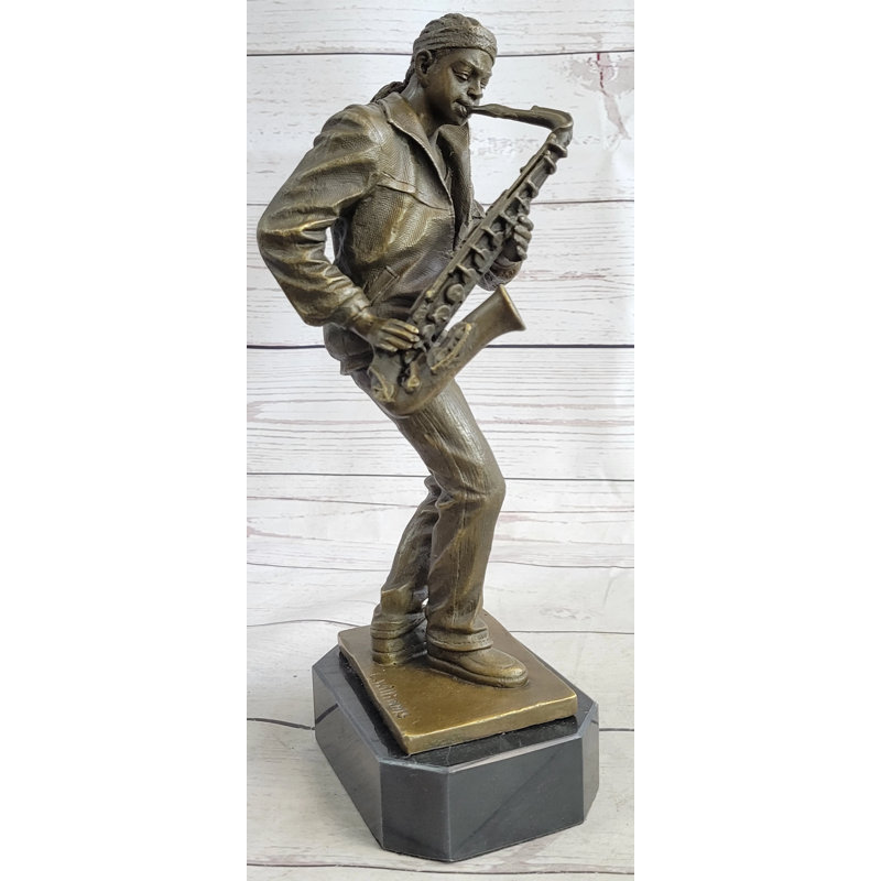 Figurine Nelya