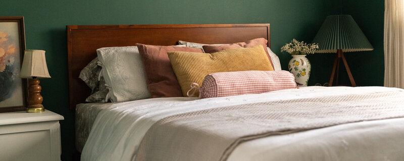 Queen Beds & Bed Frames with Storage