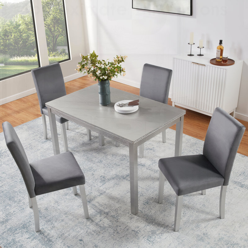 Ensemble de table de salle à manger 5 pièces en bois avec table rectangulaire et 4 chaises rembourrées, décor en cristal pour une expérience culinaire élégante