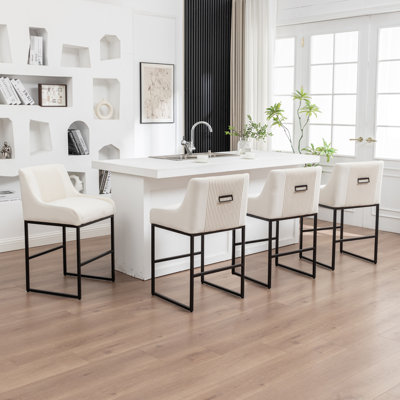 Zanthia Maghull Upholstered Counter Stool