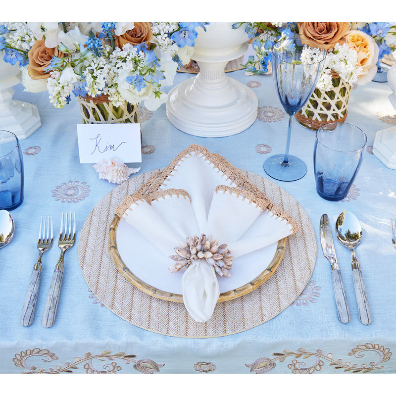 Shell Edge Napkin in White/Natural