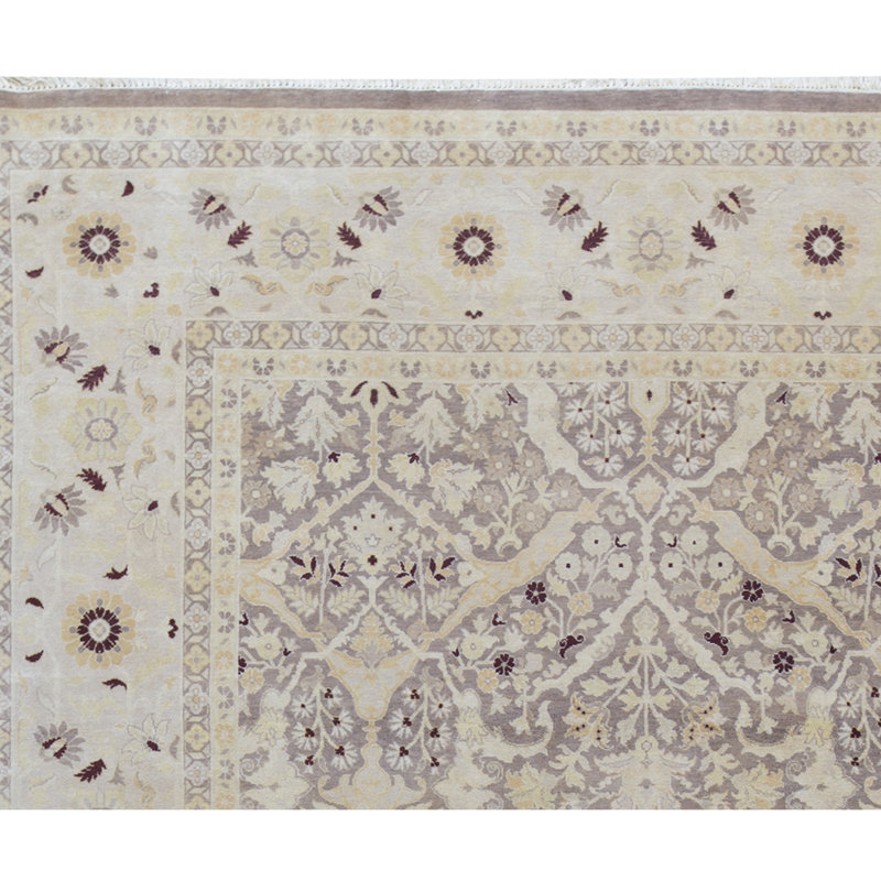 Wool Oriental Area Rug in Taupe/Ivory