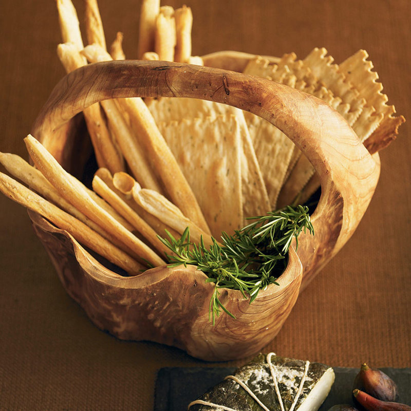 Racine du panier en bois massif earth