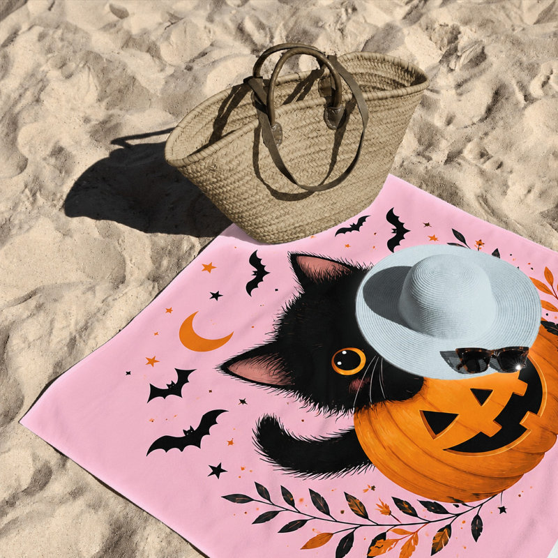 1 pièce mignon chat noir assis dans une serviette de plage citrouille sur le thème d'Halloween pour les activités de plein air, les voyages et le bain, décoration unique