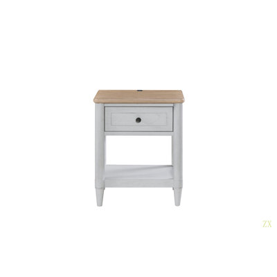 Petite table de chevet pour adolescent