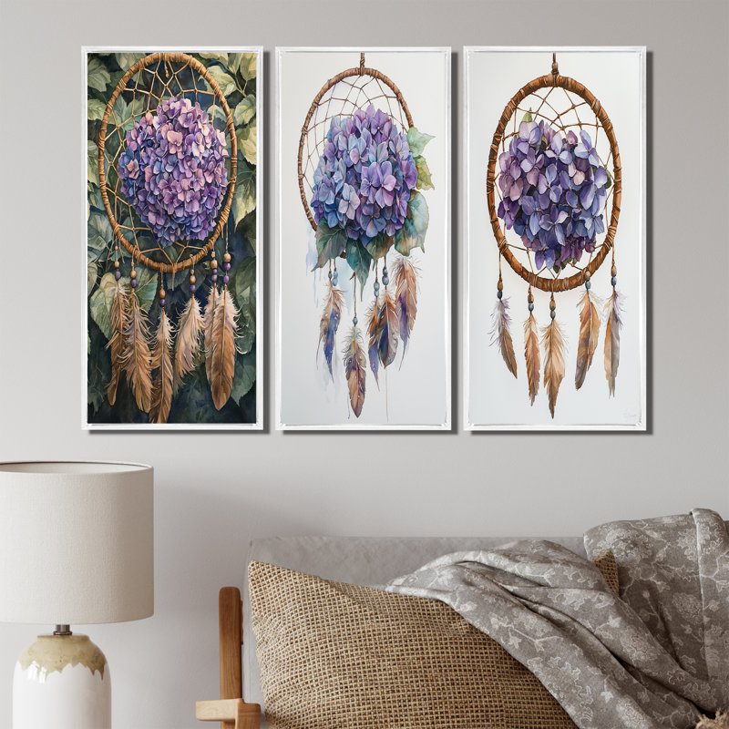 Hydrangea Dreamcatcher I - Collection d'art mural Hydrangea, H 28 po x l 36 po, Impression encadrée flottante, Blanc