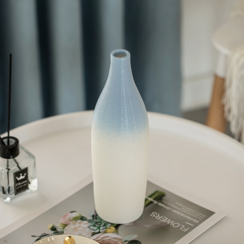 Vase de table en céramique blanc / bleu 9,5 po Siedentopf