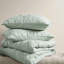 Édredon simple en sauge, avec un motif floral romantique, une douceur gonflée, un tissu respirant, - standard 100 et toutes saisons sauge 2 pièces, motif, texture, tricot, sécuritaire