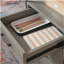 Bureau en L au design minimaliste, finition brune