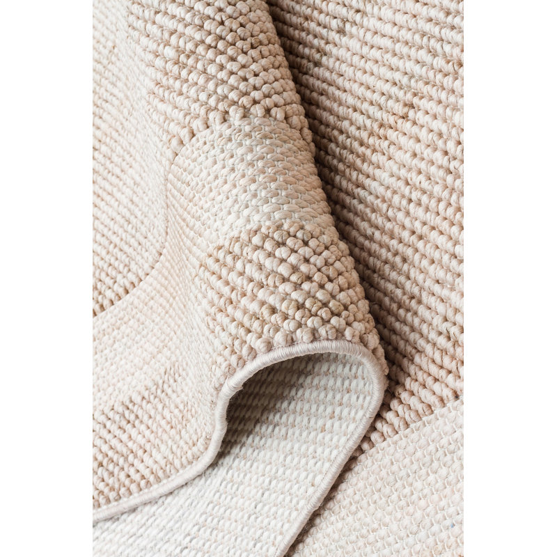 Elegant Hall Carpet, 2.6 x 9.8 Feet, 100% Polyester, No Pile, 1950 gr/m² | Machine Woven, Flat Weave, Easy Maintenance | Beige Color, Perfect for Entryways & Living Areas, Durable and Stylish Design