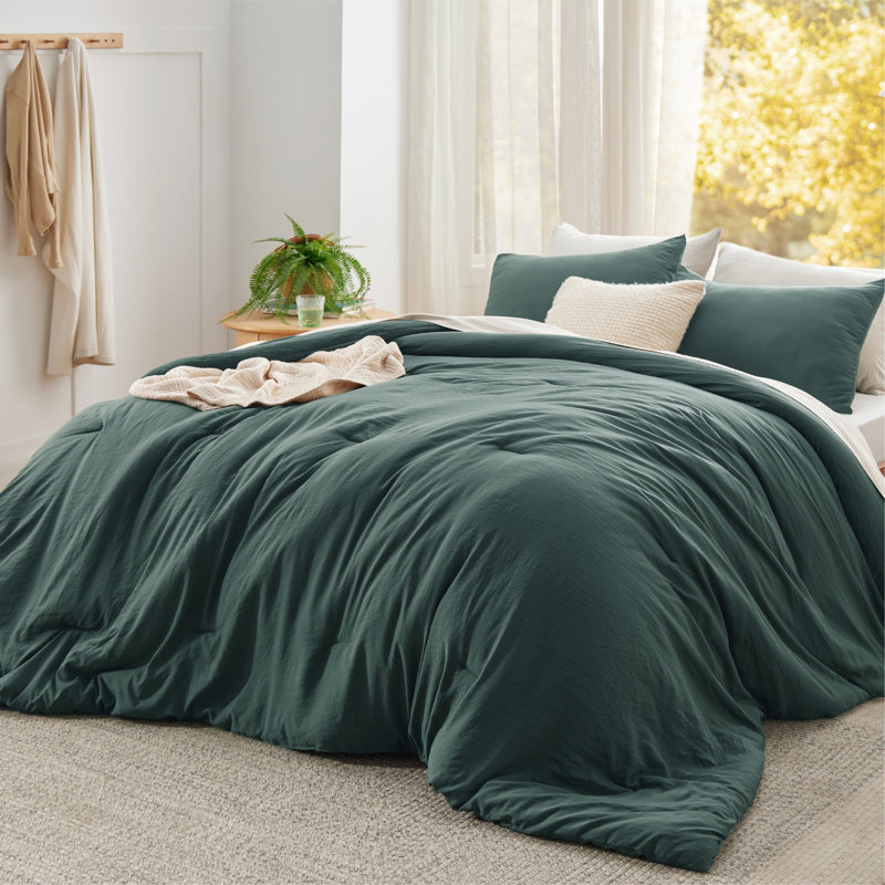 Bedsure Reversible Prewashed Comforter Set, Queen Comforter + 2 Standard Pillowcases, Forest Green