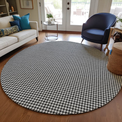 Loreen Washable Houndstooth Indoor / Outdoor Rug