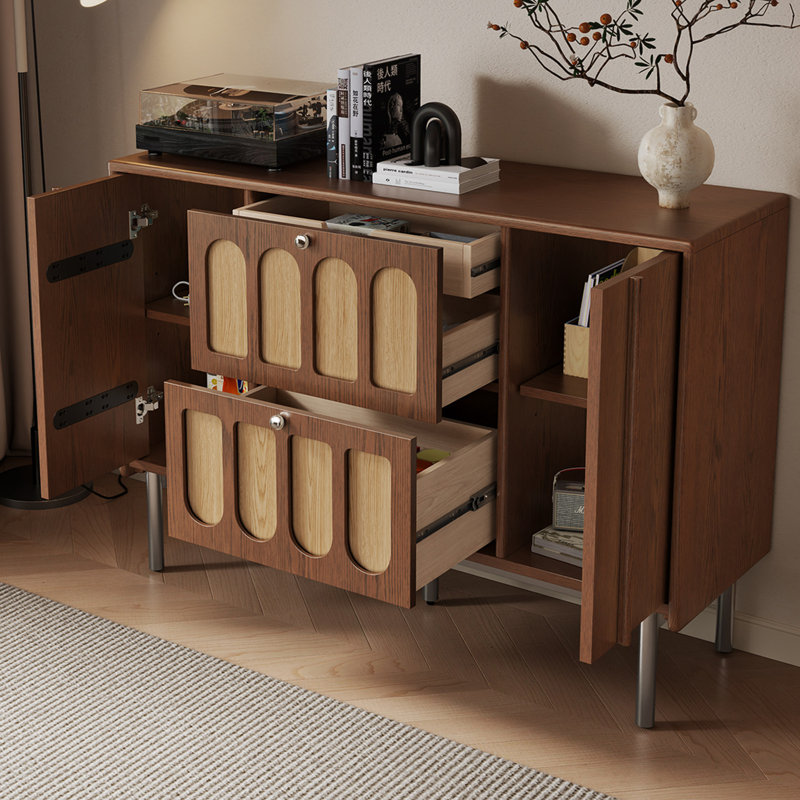 Buffet de style nordique minimaliste