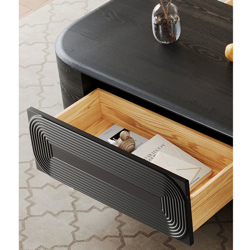 Table basse noire de style rétro
