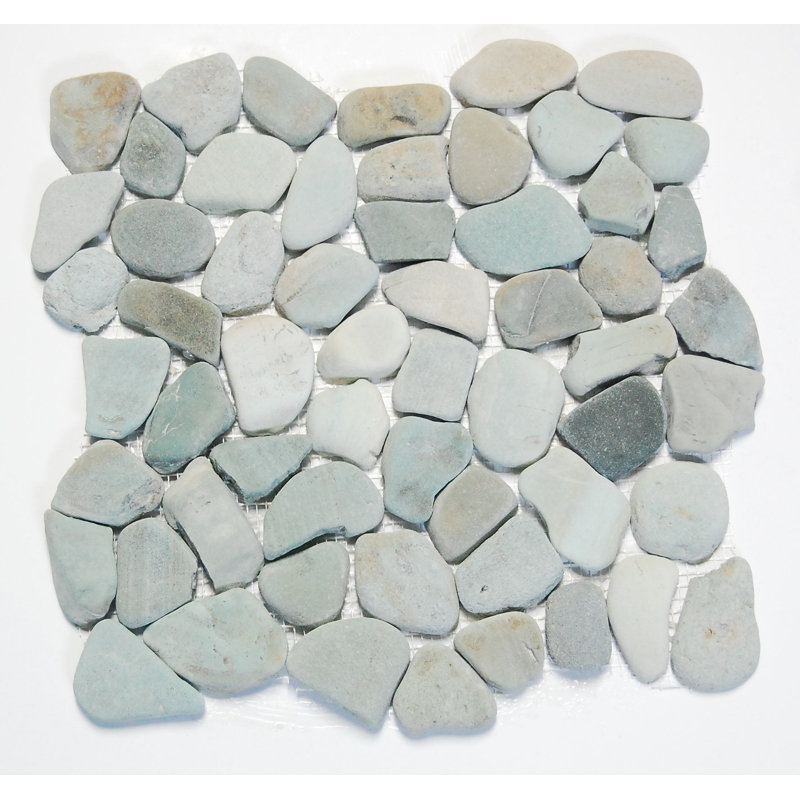Mosaïque de galets nivelés verts 12 po x 12 po