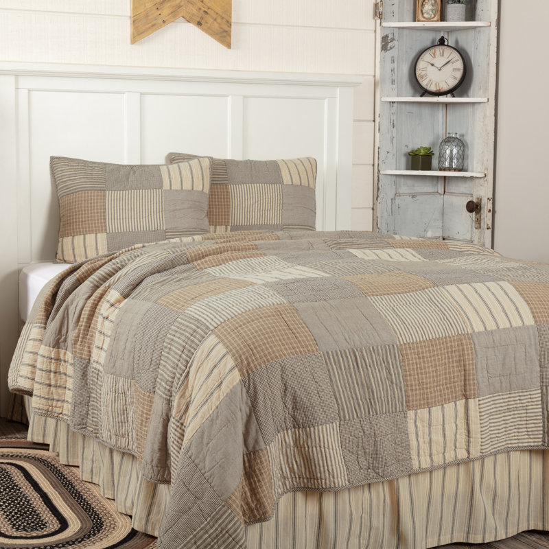 Sawyer Mill Farmhouse / Country Cotton Patchwork Quilt, Queen Quilt + 2 Shams