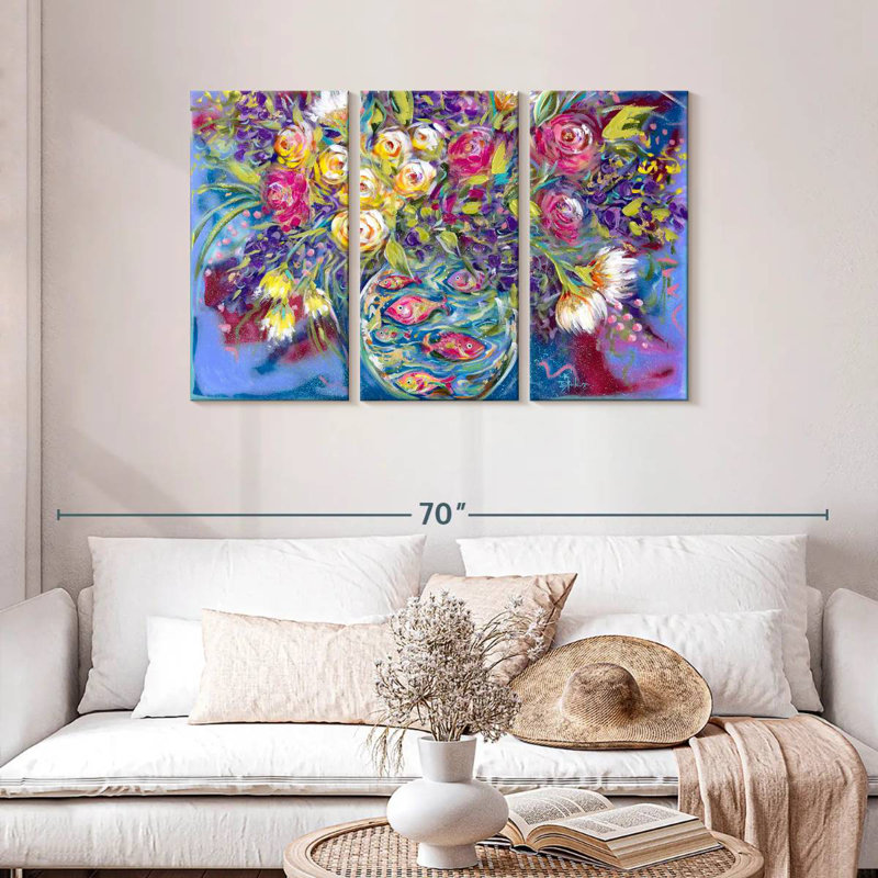 Harnek Fish Bowl Banquet, 28" H x 45" W
