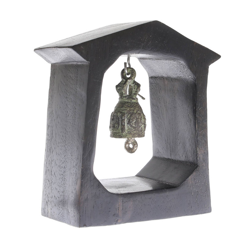 Sculpture bell ringing house Emily-Jane