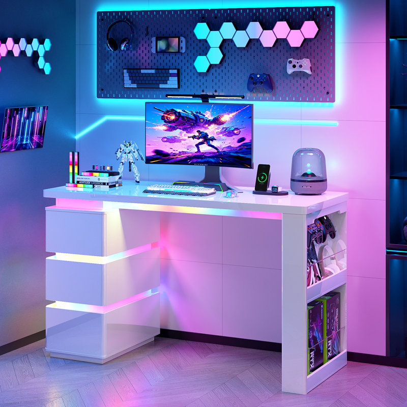 Bureau d'ordinateur de 119 cm de large avec éclairage RVB et prises électriques, bureau robuste avec tiroirs de rangement et tablette d'exposition
