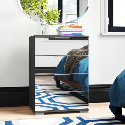 Aeryn 52 cm W Chest of 4 Drawers