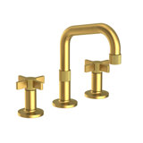Pardees Widespread Bathroom Faucet with Drain Assembly
