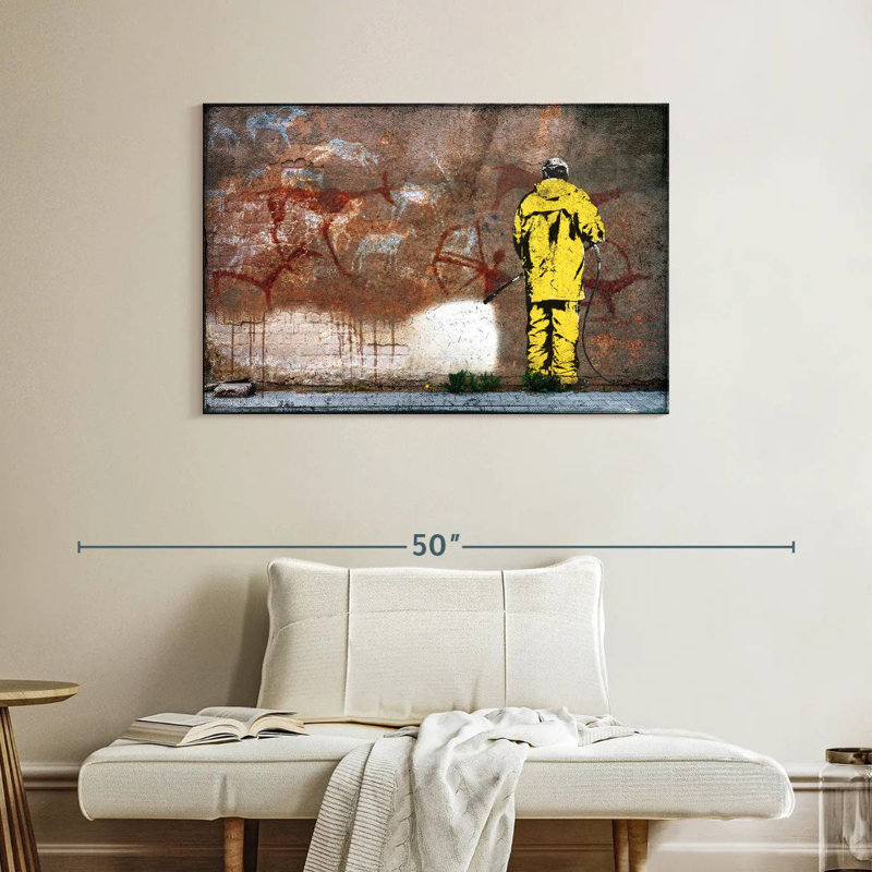Leisha Street Cleaner, 26" H x 39" W