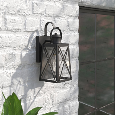 Jeramiah Iron Wall Light