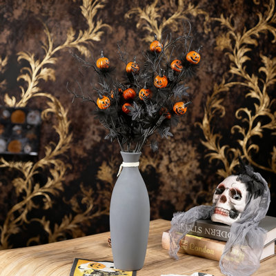 4 tiges d'Halloween artificielles avec citrouilles, feuilles d'érable noires, faux choix de branches de saule frisé, brindilles décoratives pour Halloween, bricolage, fête de l'artisanat, décoration de la maison (noir)
