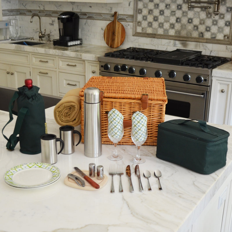 Panier Cheshire pour deux avec ensemble café et couverture en gazebo