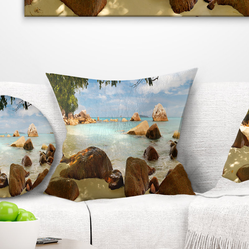 Tropical Tropical Rocky Beach Panorama - coussin à imprimé paysage, 16 po x 1 po, Coussin décoratif